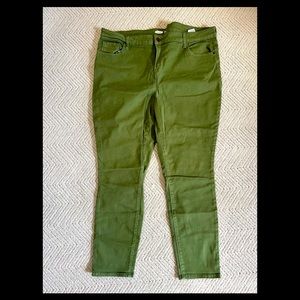 Old Navy Rockstar Cut